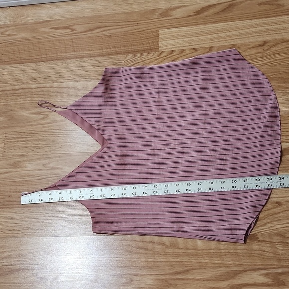 Express Satin Silky Paisley Print Spaghetti Strap Cami Top Blouse Size XS EUC - Picture 9 of 9